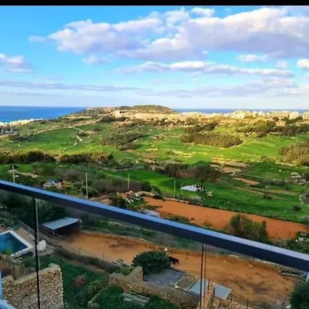 Lovely With Beautiful View With Communal Pool By 360 Estates 아파트